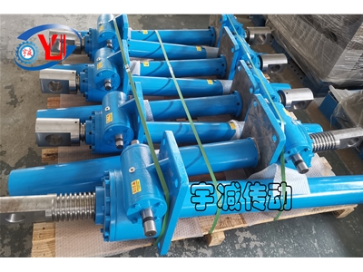 蝸輪絲桿起落機